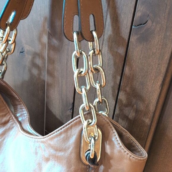 Michael Kors Lilly Walnut Soft Leather Gold Chain Strap Tote Shoulder Bag - Picture 4 of 14
